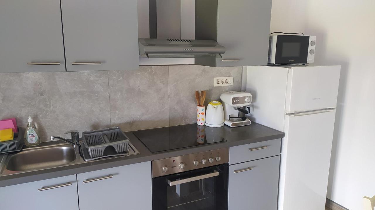 Apartman Greta Sukosan Sukošan Exterior foto